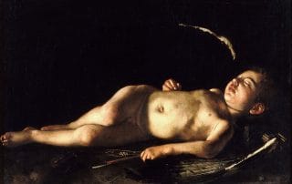 Peinture représentant un Cupidon endormi, un jeune enfant nu allongé sur le sol dans une composition sombre et dramatique.